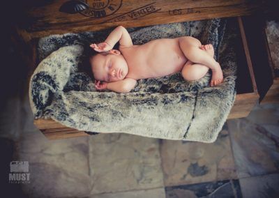 Newborn sesion